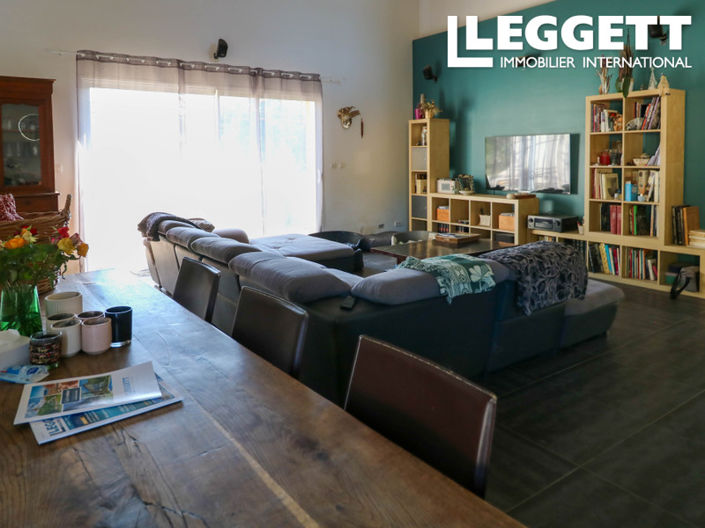 Image No.7-4 Bed House for sale