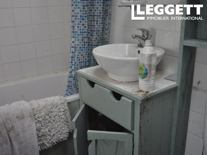 Image No.3-3 Bed House for sale