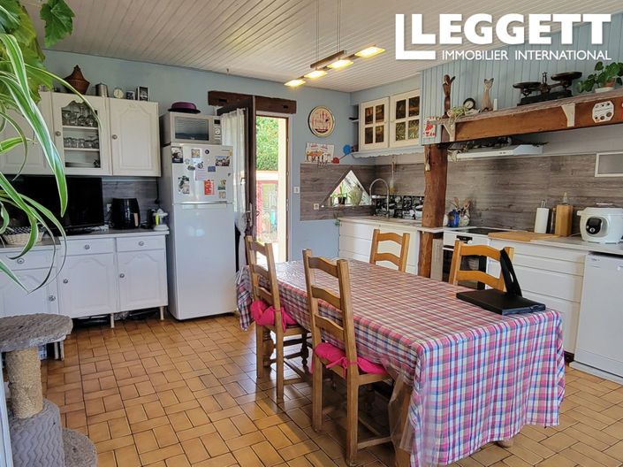 Image No.6-3 Bed House for sale