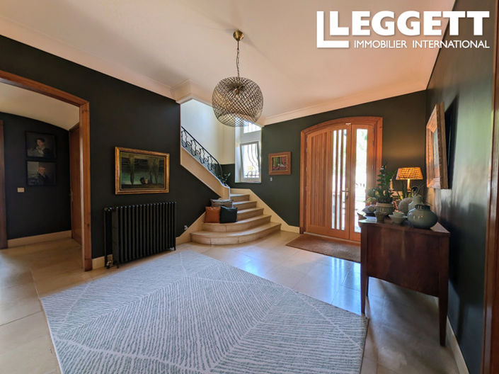 Image No.5-5 Bed House for sale