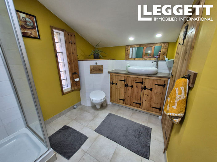 Image No.7-3 Bed House for sale