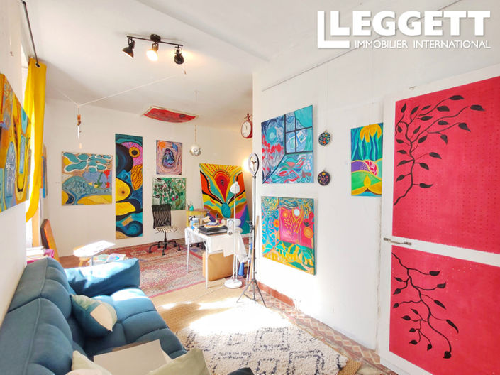 Image No.7-3 Bed House for sale