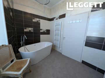 ahr0chm6ly9jzg4uagvzdglhlmltbw8vaw1hz2uvvevom