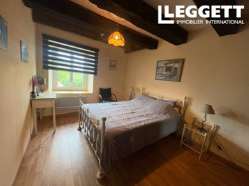 ahr0chm6ly9jzg4uagvzdglhlmltbw8vaw1hz2uvvevom