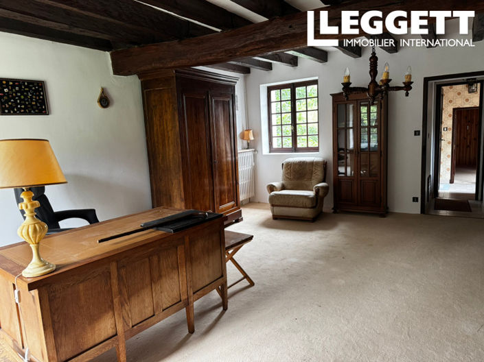 Image No.6-4 Bed House for sale