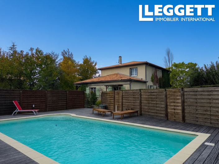 Image No.2-4 Bed House for sale