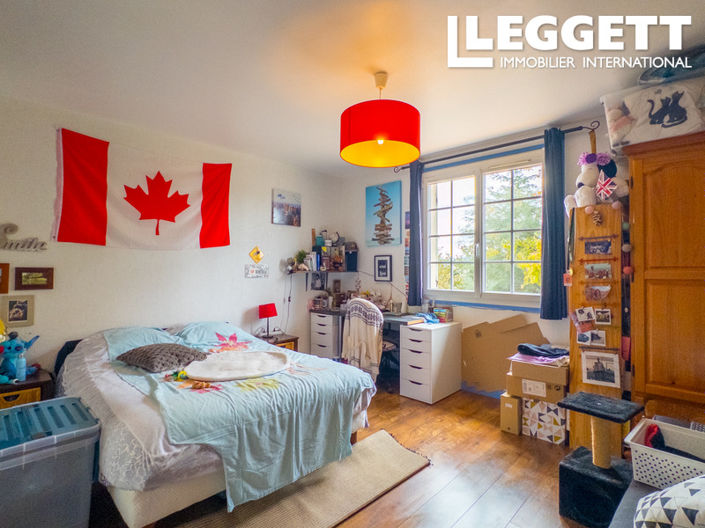 Image No.5-4 Bed House for sale