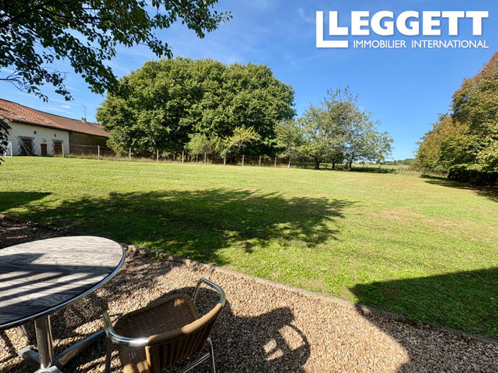 Image No.10-4 Bed House for sale