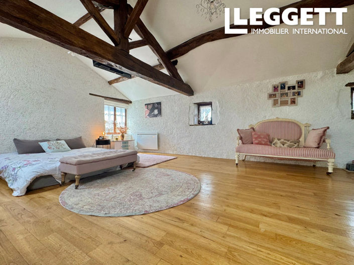 Image No.6-3 Bed House for sale