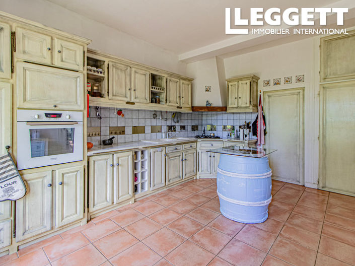 Image No.4-5 Bed House for sale