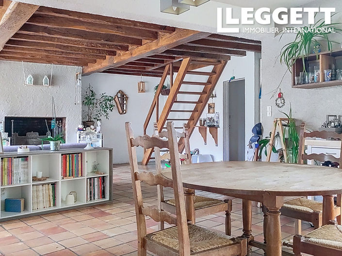 Image No.4-7 Bed House for sale