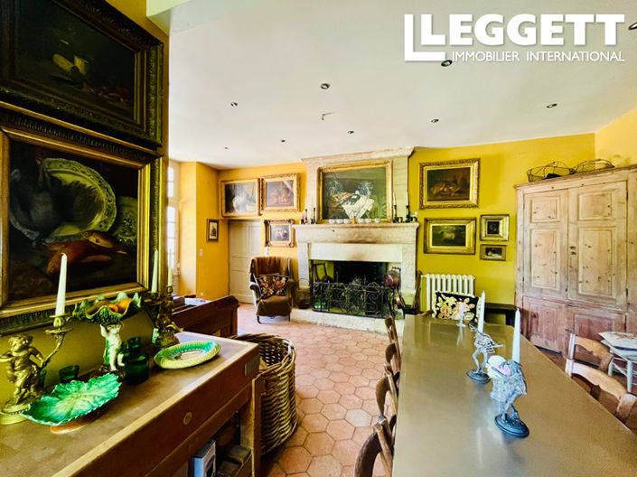 Image No.6-12 Bed Chateaux for sale