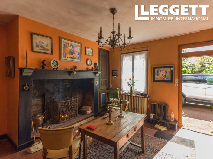 Image No.5-6 Bed House for sale