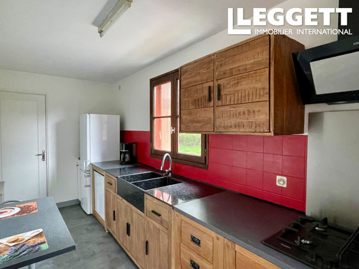 Image No.6-2 Bed House for sale