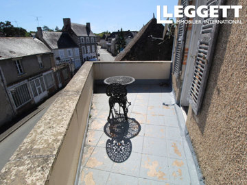 ahr0chm6ly9jzg4uagvzdglhlmltbw8vaw1hz2uvvevom