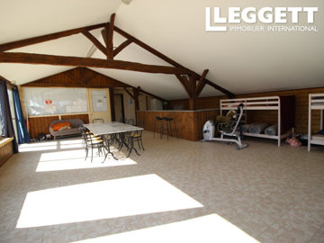 ahr0chm6ly9jzg4uagvzdglhlmltbw8vaw1hz2uvvevom