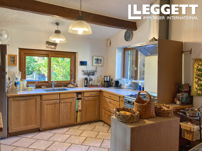 Image No.7-3 Bed House for sale