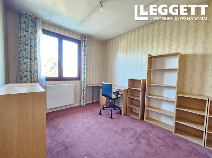 Image No.5-4 Bed House for sale