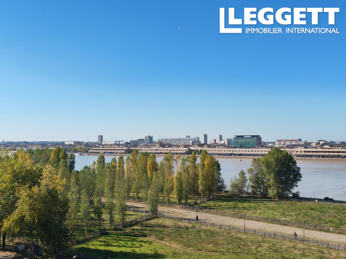 Image No.10-3 Bed Apartment for sale