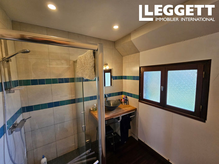 Image No.9-4 Bed House for sale