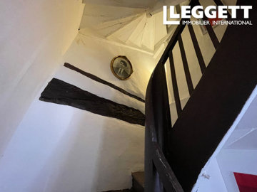 ahr0chm6ly9jzg4uagvzdglhlmltbw8vaw1hz2uvvevom