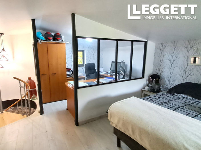 Image No.7-2 Bed House for sale