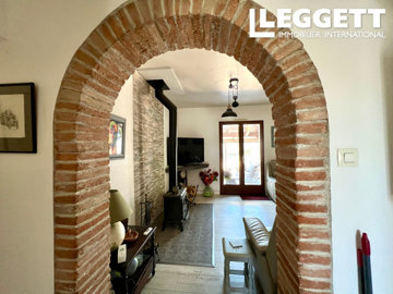 ahr0chm6ly9jzg4uagvzdglhlmltbw8vaw1hz2uvvevom