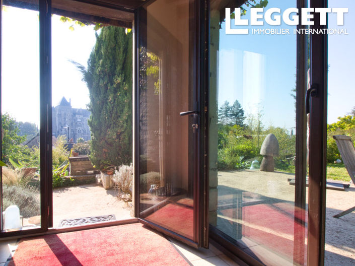 Image No.6-3 Bed House for sale