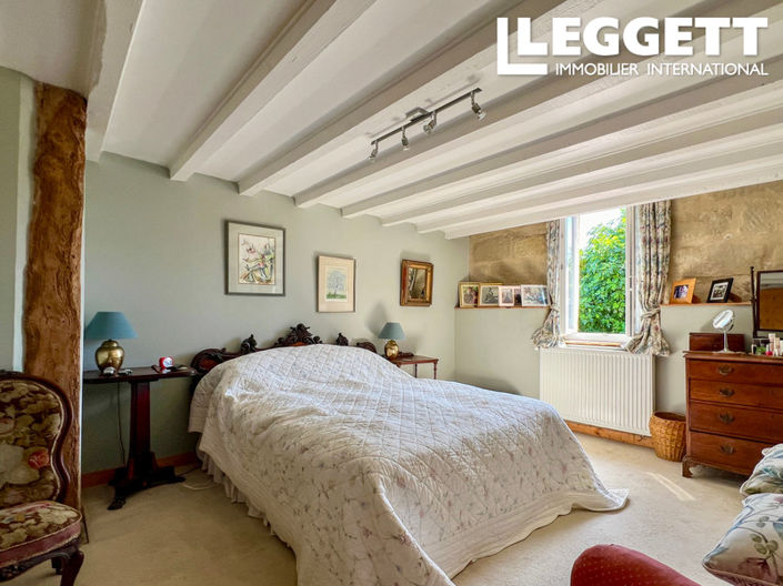 Image No.6-4 Bed House for sale