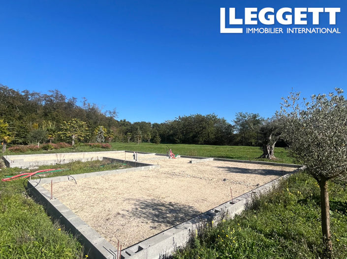 Image No.4-House for sale