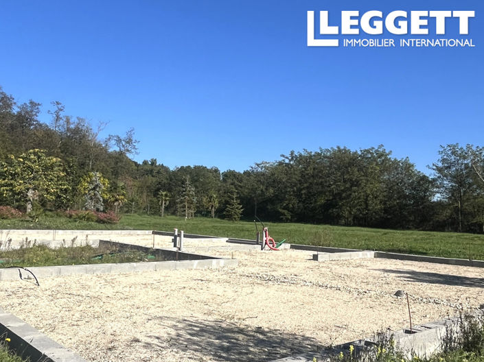 Image No.5-House for sale