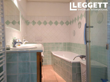 ahr0chm6ly9jzg4uagvzdglhlmltbw8vaw1hz2uvvevom