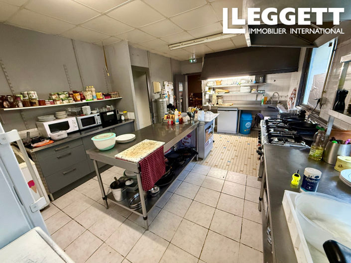 Image No.6-2 Bed Commercial for sale