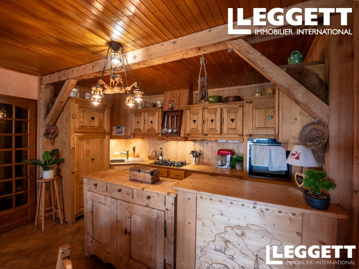 Image No.3-4 Bed House for sale