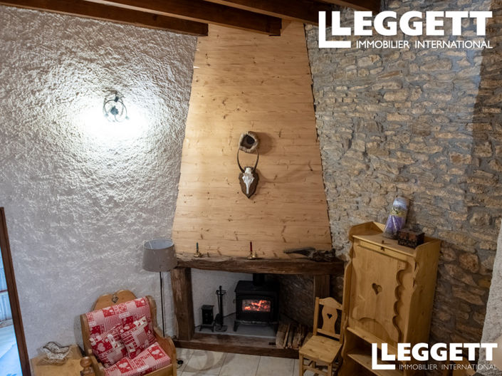 Image No.6-4 Bed House for sale