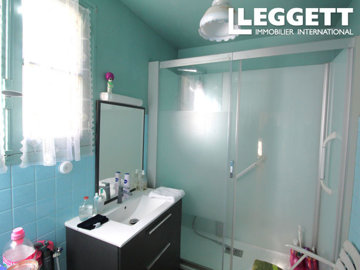 ahr0chm6ly9jzg4uagvzdglhlmltbw8vaw1hz2uvvevom