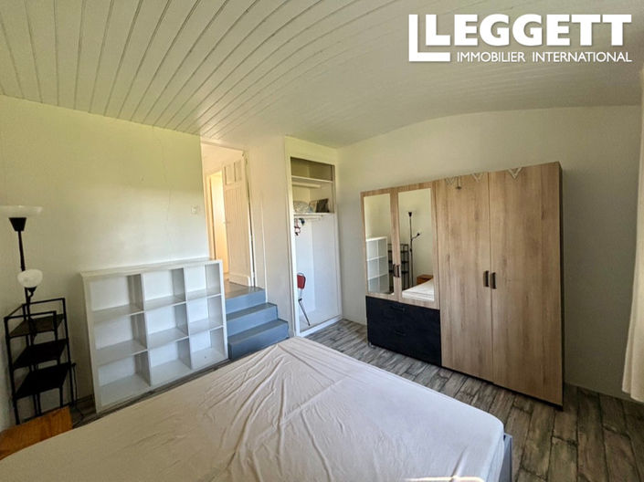 Image No.7-2 Bed House for sale