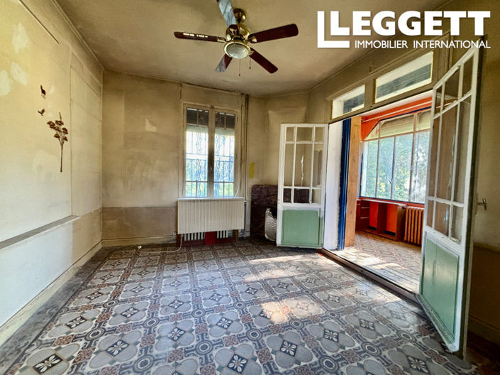 Image No.5-2 Bed House for sale