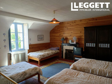 ahr0chm6ly9jzg4uagvzdglhlmltbw8vaw1hz2uvvevom