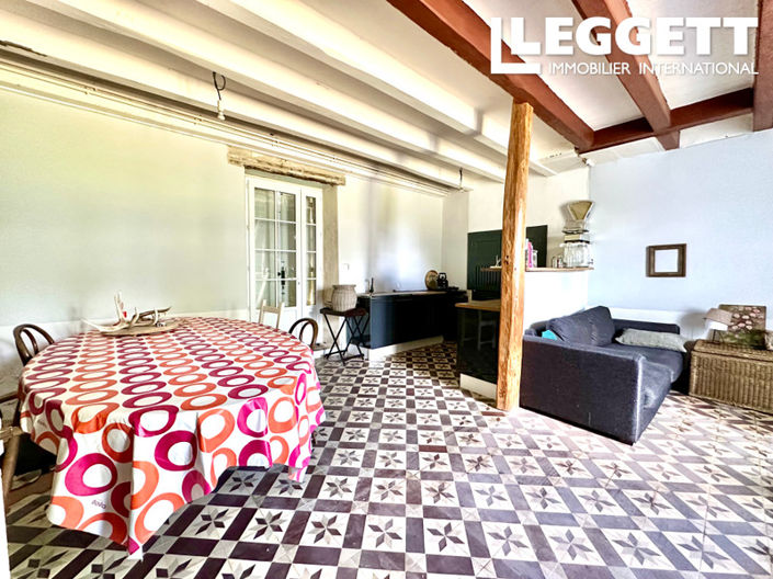 Image No.9-2 Bed House for sale