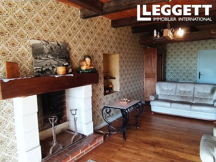 Image No.6-3 Bed House for sale