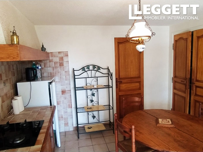 Image No.8-3 Bed House for sale