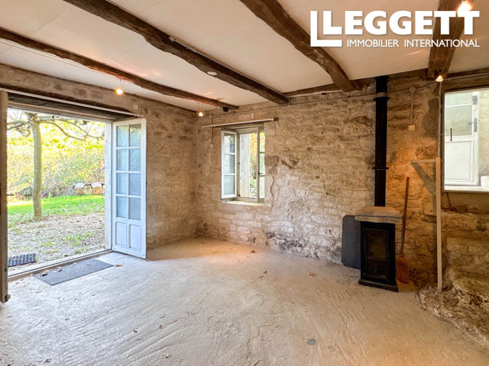 Image No.5-2 Bed House for sale