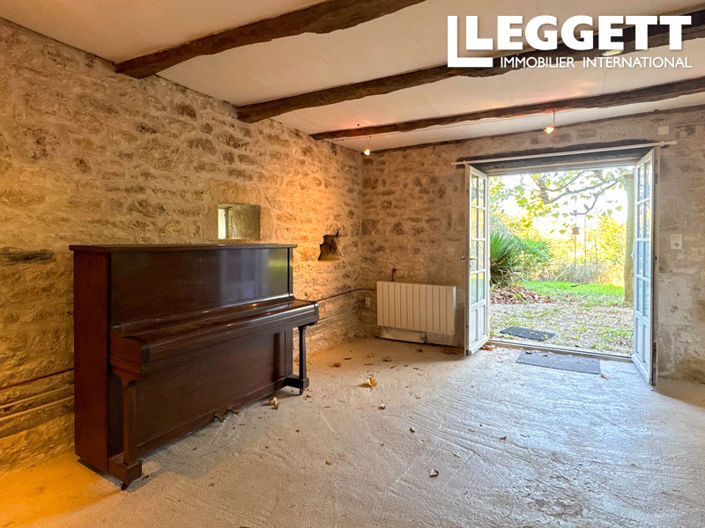 Image No.6-2 Bed House for sale