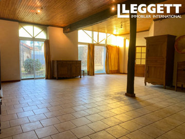 ahr0chm6ly9jzg4uagvzdglhlmltbw8vaw1hz2uvvevom