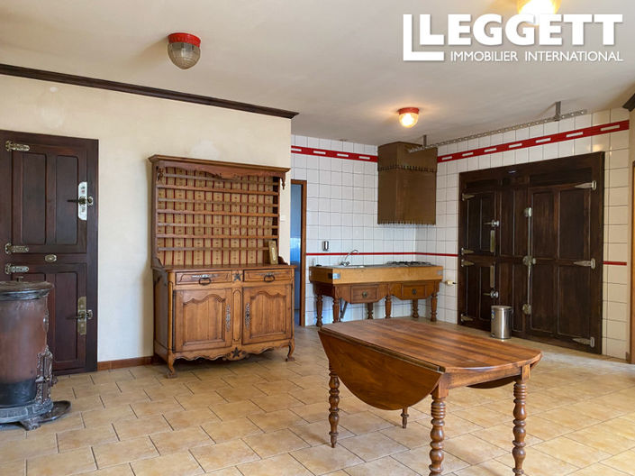 Image No.4-1 Bed House for sale