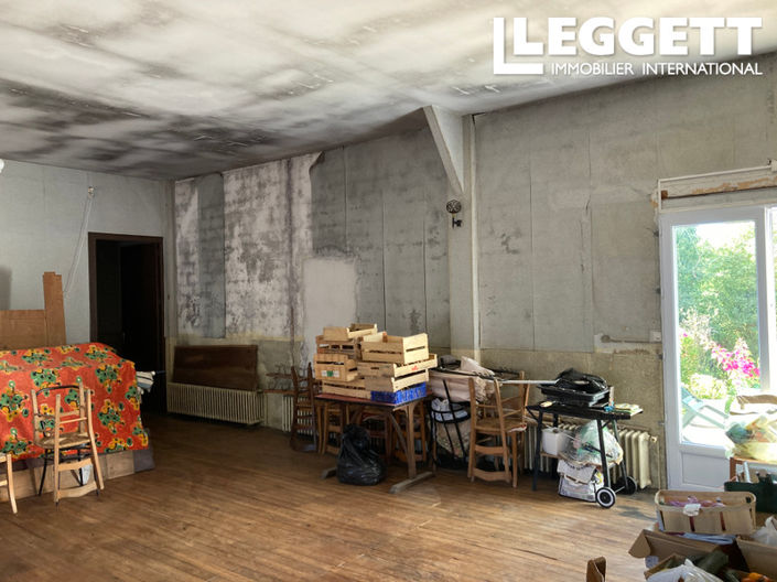 Image No.10-5 Bed House for sale