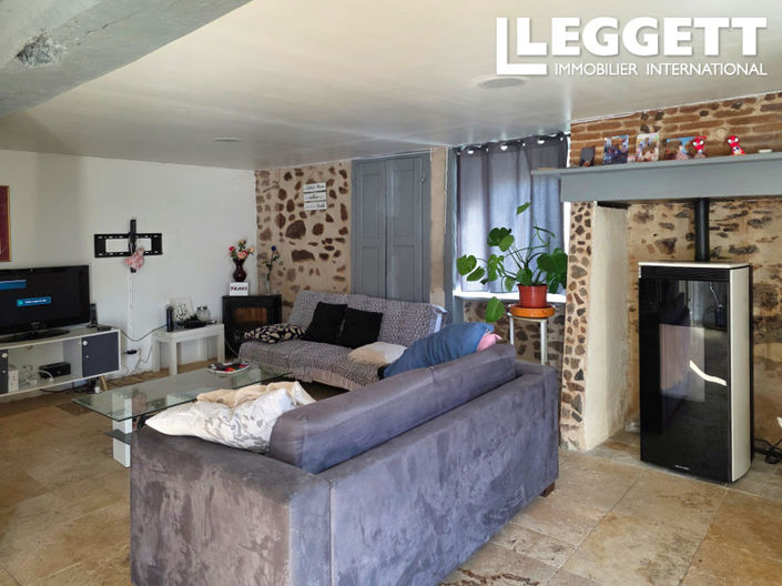 Image No.8-3 Bed House for sale