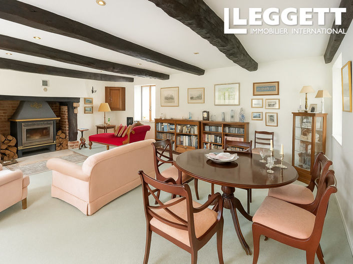 Image No.6-3 Bed House for sale