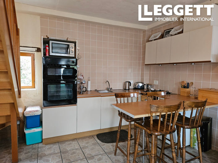 Image No.6-2 Bed House for sale